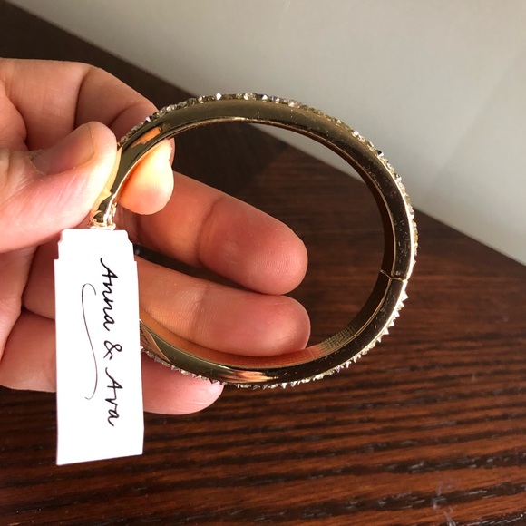 Bangle bracelet - Picture 2 of 6